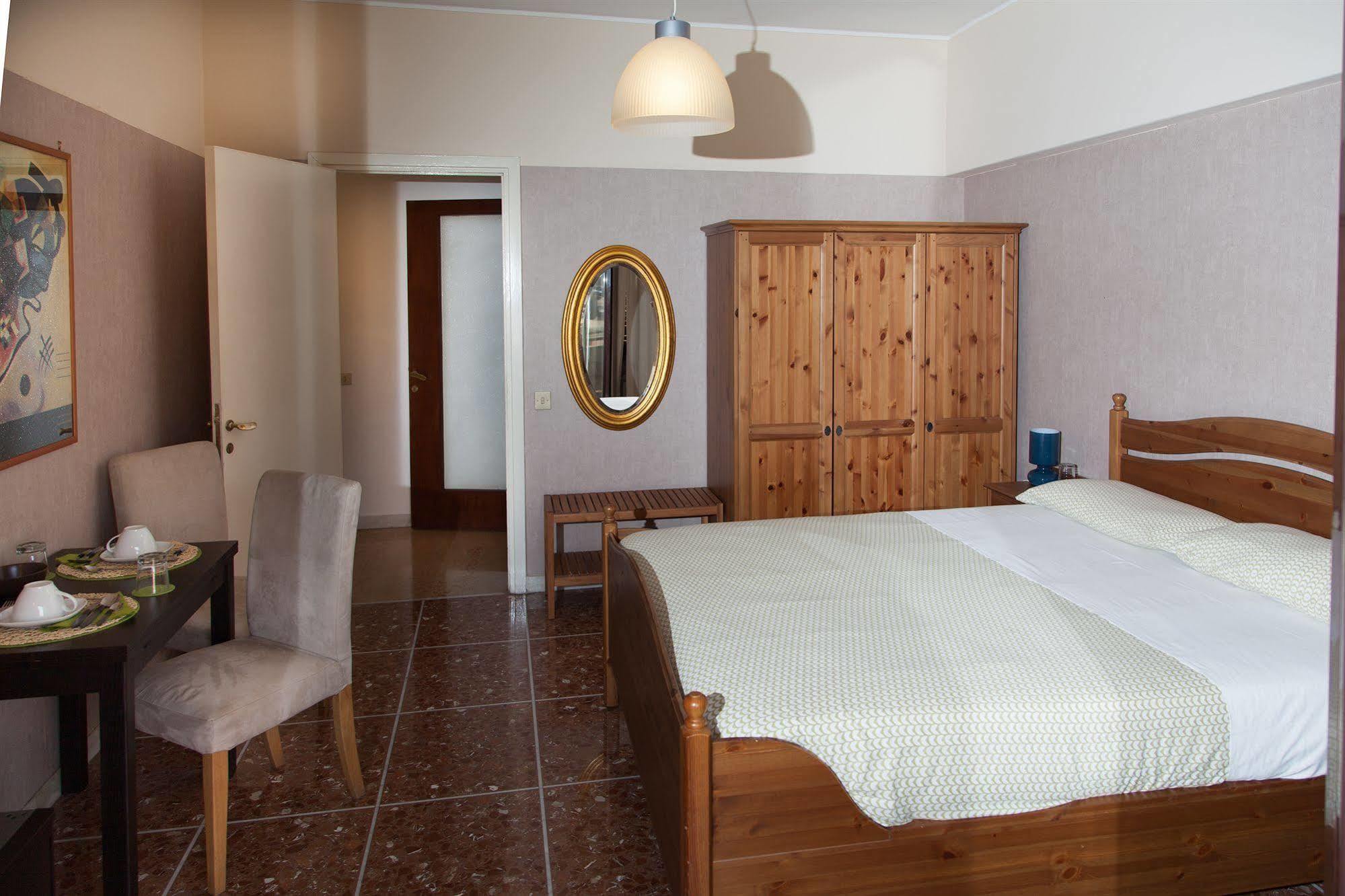 Bed and Breakfast Santa Croce Rzym Zewnętrze zdjęcie