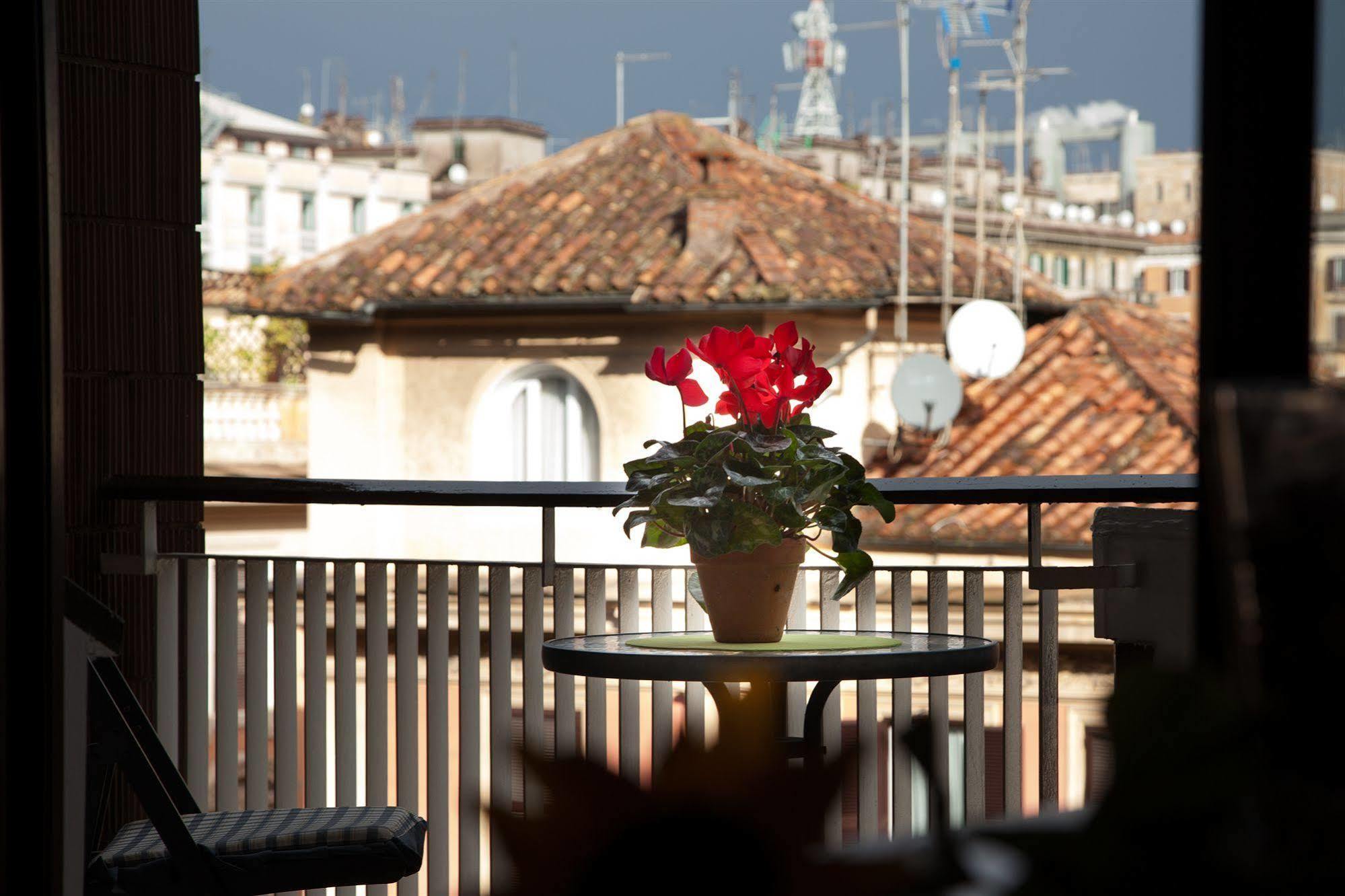 Bed and Breakfast Santa Croce Rzym Zewnętrze zdjęcie